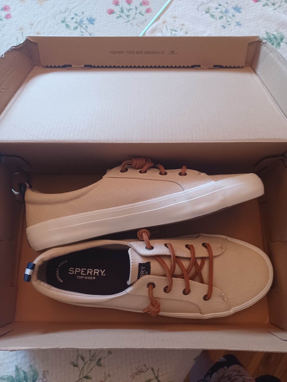 Sperry Women's Linen Oat Canvas Boat Shoes with Brown Laces - Picture 1 of 7